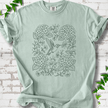 Hydrangea Hummingbird  T-Shirt